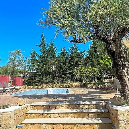 Hotel Nissi Collection 3*