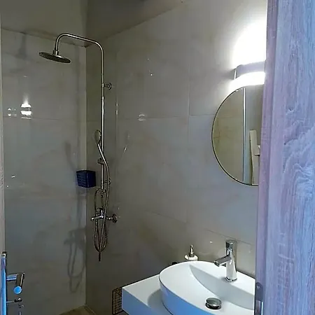 Nissi Collection Hotel